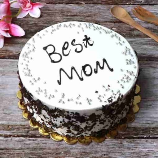 Best Mom' Mother's Day Cake with elegant design and delicious layers, perfect for showing appreciation and love on Mother’s Day.