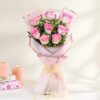 Blushing Rose Garden Bouquet – Elegant Arrangement of Soft Pink Roses and Greenery for a Charming and Sophisticated Gift