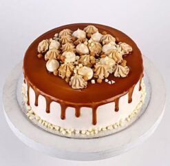 Creamy Caramel Cake with rich caramel layers and a smooth, creamy texture, ideal for sweet celebrations and making special moments memorable.