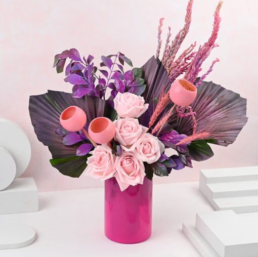 Graceful Blossom Ensemble – Elegant Flower Arrangement Featuring a Variety of Blooms for a Beautiful and Refined Gift