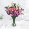 Lily Charm Floral Delight – Elegant Arrangement of Lilies and Complementary Flowers for a Beautiful and Graceful Gift