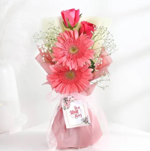 Mother's Day Blossom Extravaganza – Lush and Colorful Flower Arrangement to Celebrate and Delight Mom on Her Special Day