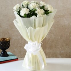 Pure White Carnations Blossom Bouquet – Elegant Arrangement of White Carnations for a Classic and Sophisticated Gift