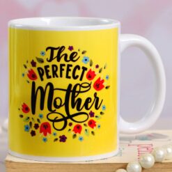 The Ultimate Mom Printed Ceramic Mug – a heartfelt gift celebrating the best mom ever.