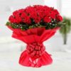 Big Roses Bouquet with large, elegant roses, ideal for making a grand statement and adding a touch of luxury to any special occasion.