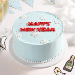 Chic New Year Cake – a trendy and beautifully crafted cake with sleek decorations, ideal for upscale New Year festivities.