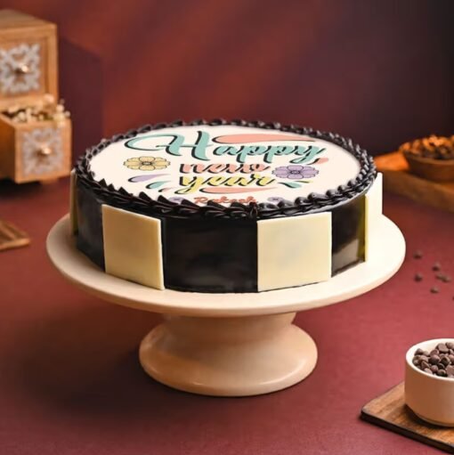 Precious New Year Memory Cake – a beautifully crafted cake to celebrate and cherish your unforgettable New Year moments.