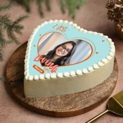 Love Frame Valentine Cake – A beautifully designed personalized cake with a romantic frame, perfect for celebrating love on special occasions.