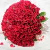 Passionate Scarlet Roses – A breathtaking bouquet of deep red roses, symbolizing love, passion, and romance, ideal for heartfelt expressions.