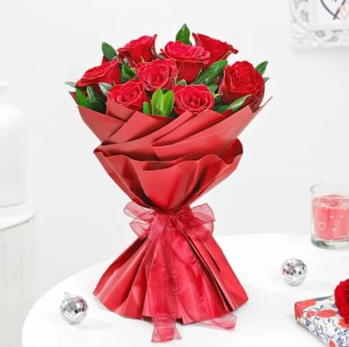 Scarlet Love Rose Bouquet – A luxurious arrangement of fresh red roses, symbolizing love and passion, perfect for Valentine's Day or anniversaries.