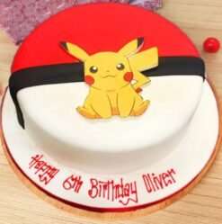 Pokemon Lightning Pikachu Cake featuring a bright yellow fondant Pikachu with lightning bolt accents, ideal for Pokémon-themed birthday celebrations.